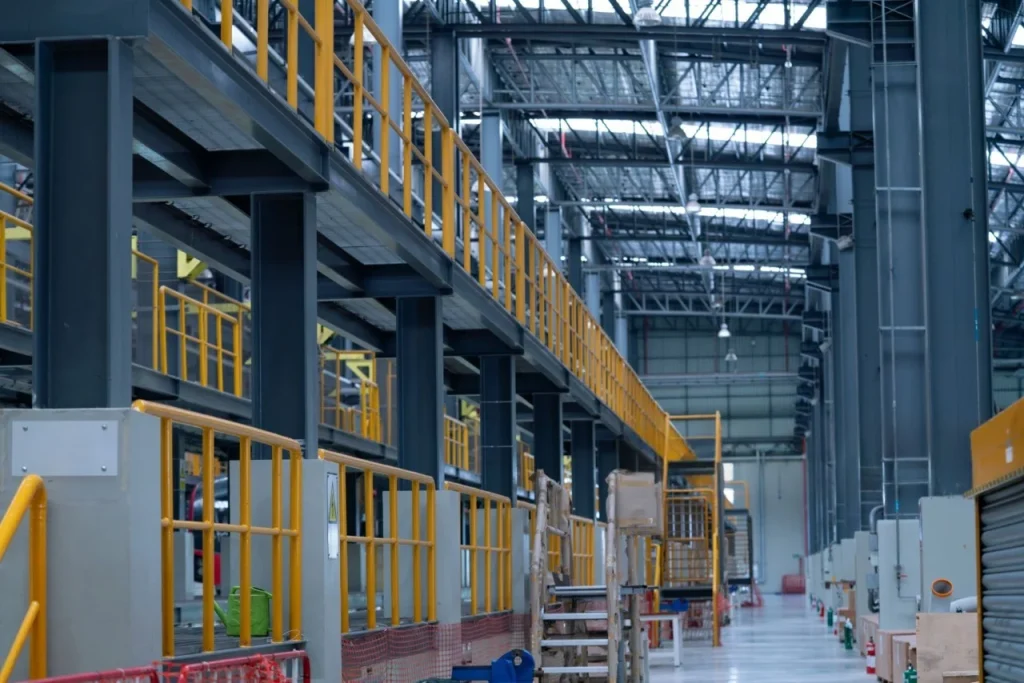 Mezzanine Systems in Warehosue